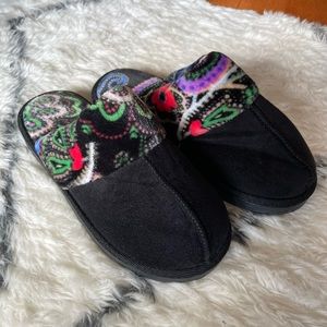 Vera Bradley Slippers